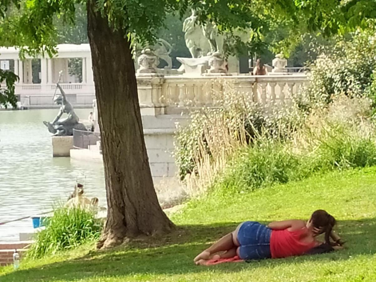 Apartamento Gp Junto Al Parque Del Retiro Madrid Exteriör bild